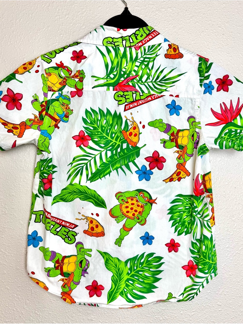 NickelodeonTeenage Mutant Ninja Turtles Hawaiian Shirt Youth Small 6/7 Button Up - Picture 5 of 5